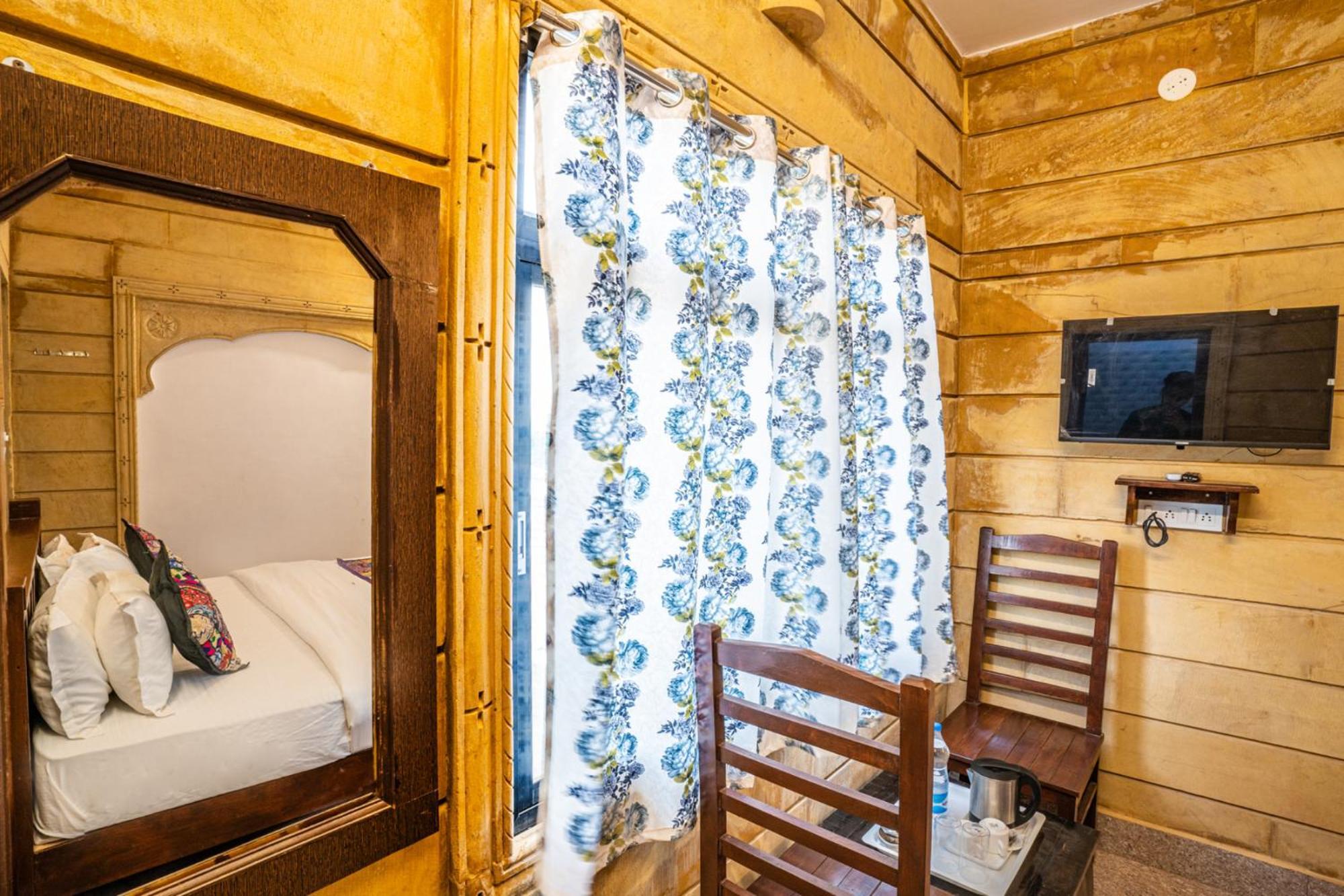 Hotel Relax Inn ไจซัลเมอร์ ภายนอก รูปภาพ