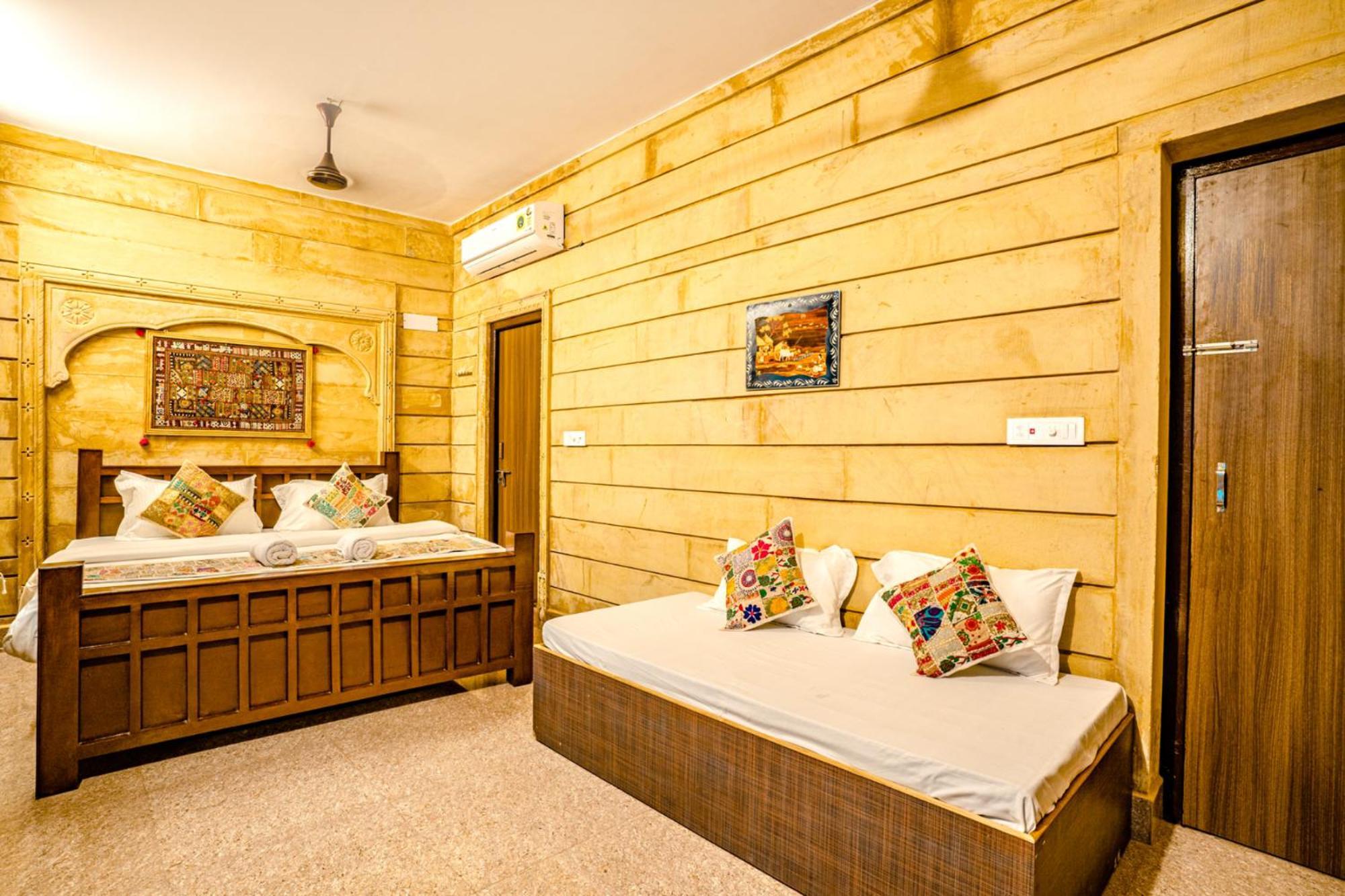 Hotel Relax Inn ไจซัลเมอร์ ภายนอก รูปภาพ