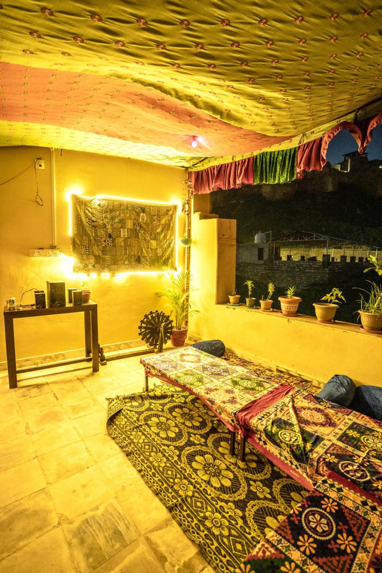 Hotel Relax Inn ไจซัลเมอร์ ภายนอก รูปภาพ