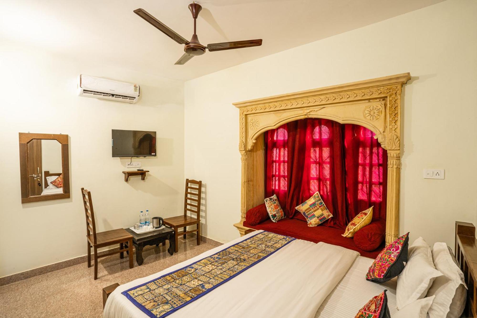 Hotel Relax Inn ไจซัลเมอร์ ภายนอก รูปภาพ