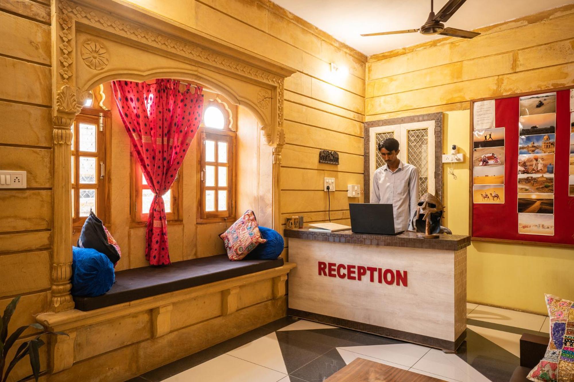 Hotel Relax Inn ไจซัลเมอร์ ภายนอก รูปภาพ